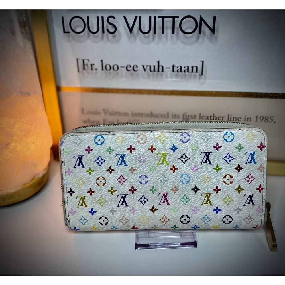 Authentic Louis Vuitton Murakami zip wallet